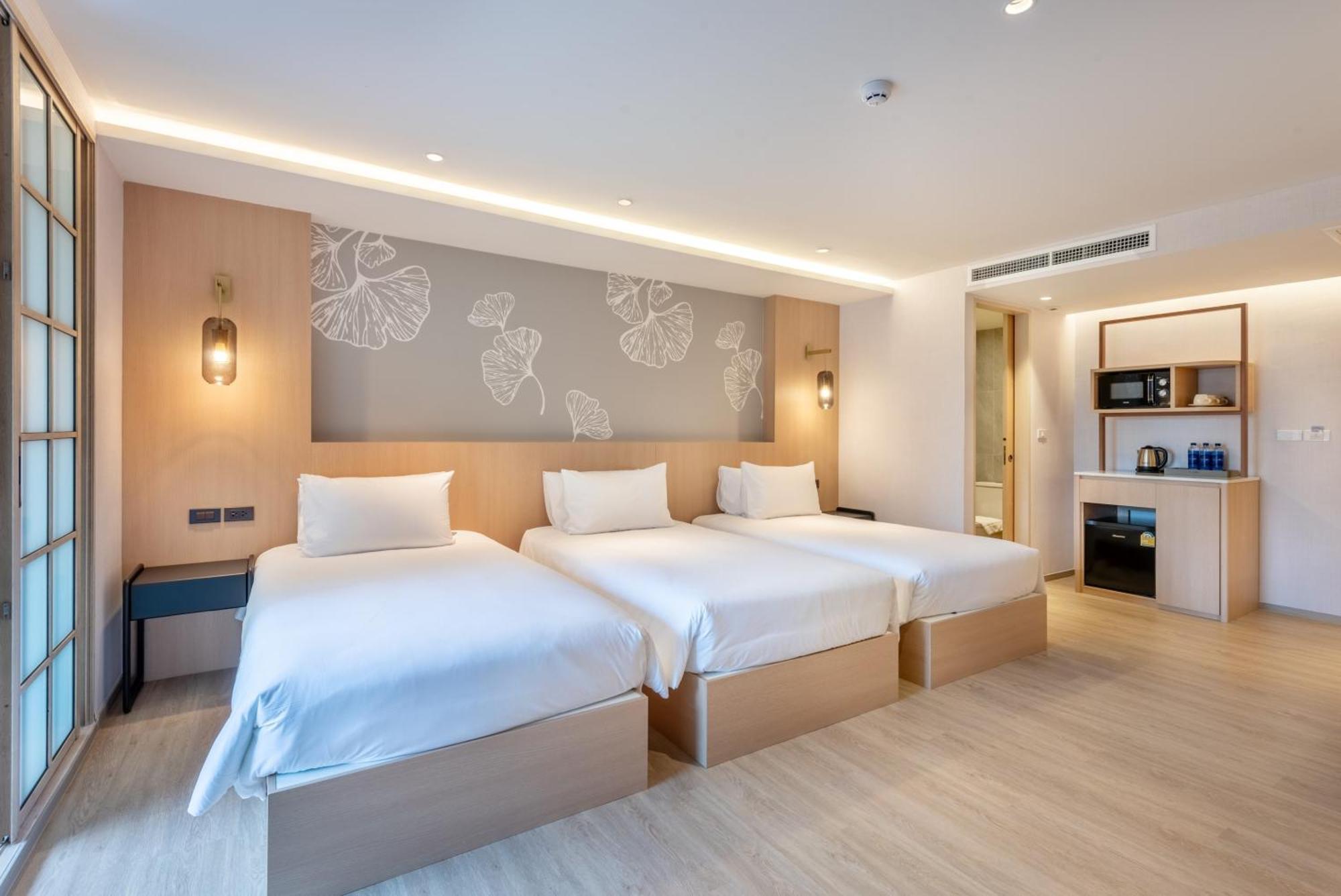 Salaya One Hotel & Service Apartment Eksteriør billede