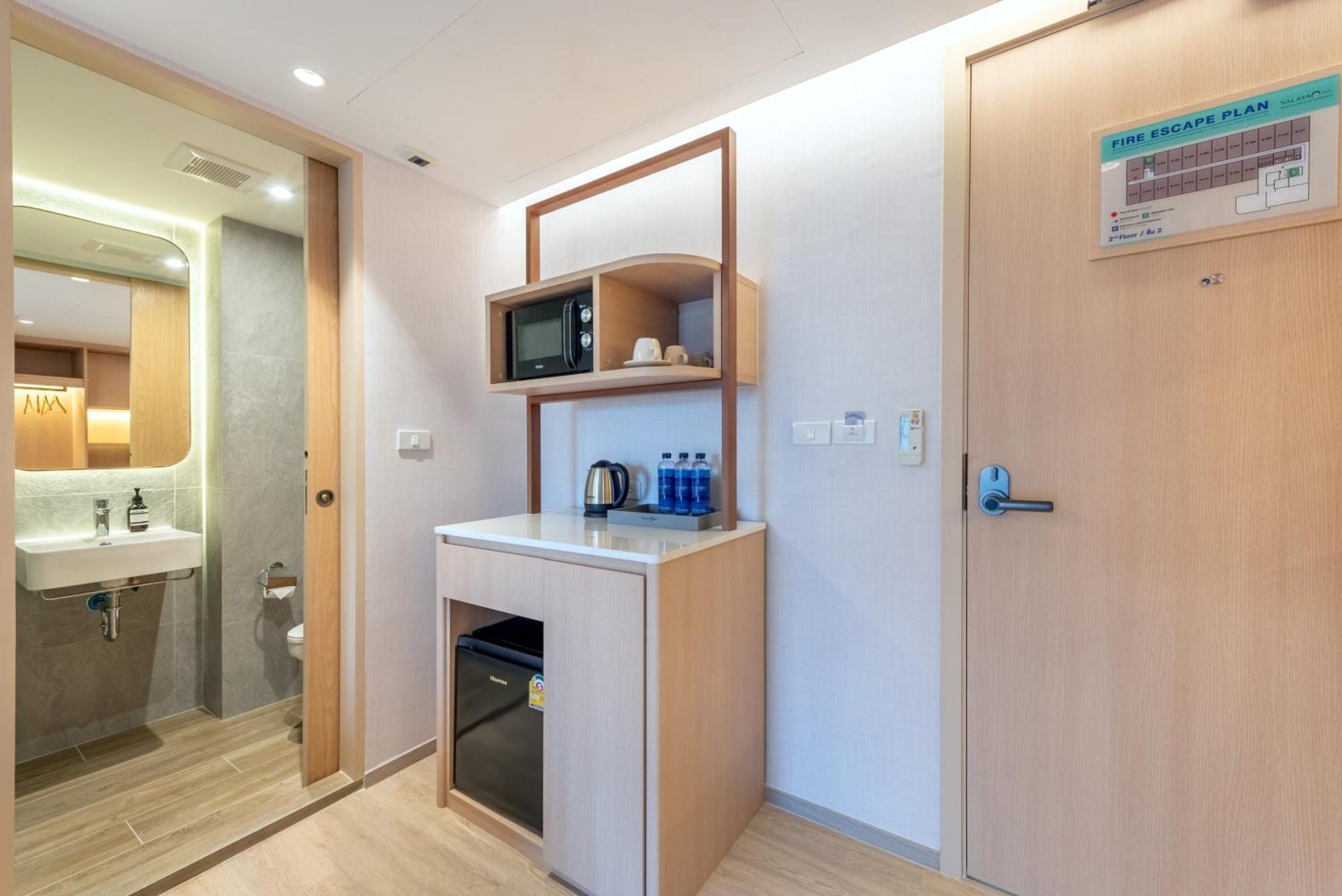 Salaya One Hotel & Service Apartment Eksteriør billede