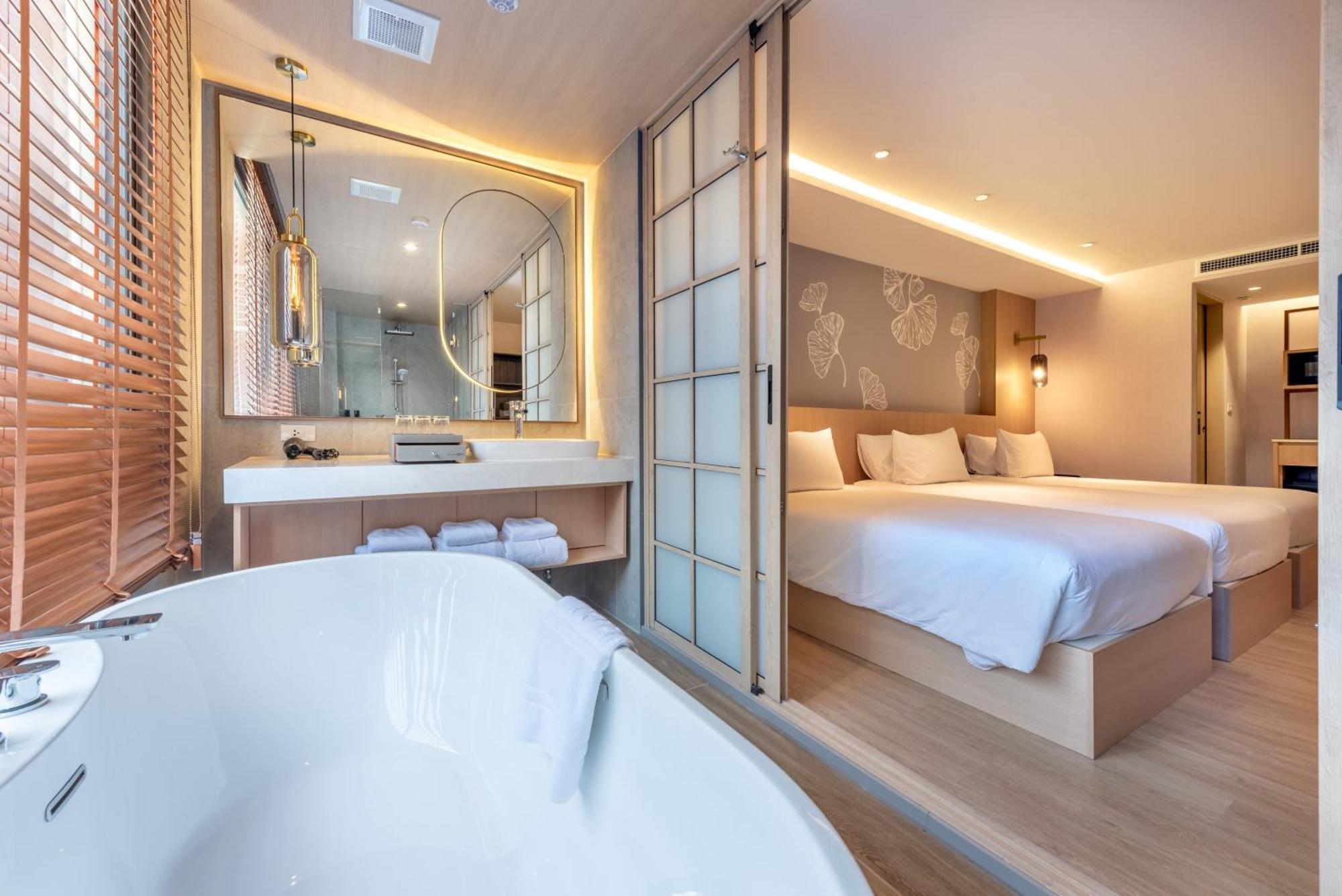 Salaya One Hotel & Service Apartment Eksteriør billede