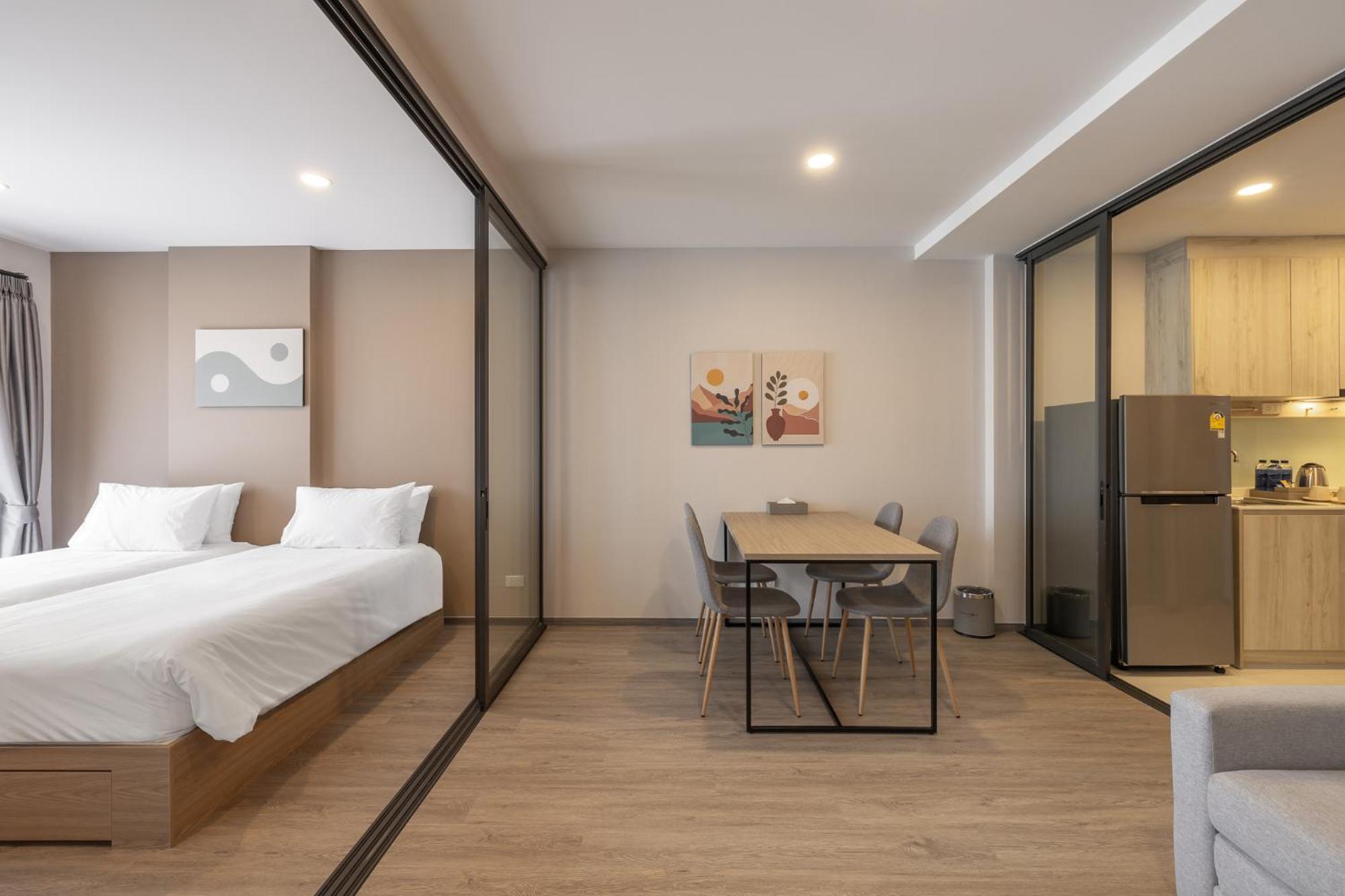 Salaya One Hotel & Service Apartment Eksteriør billede