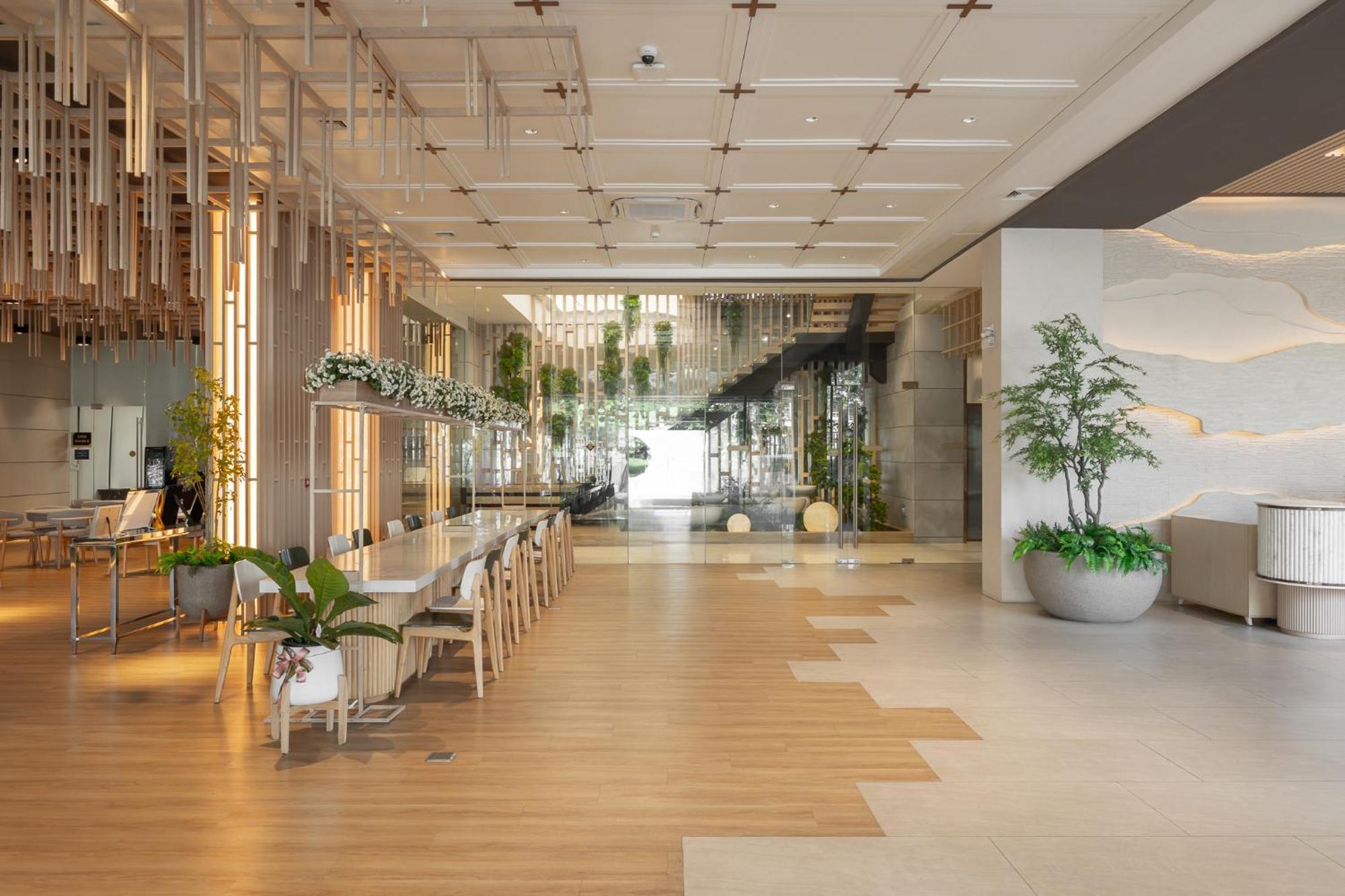 Salaya One Hotel & Service Apartment Eksteriør billede