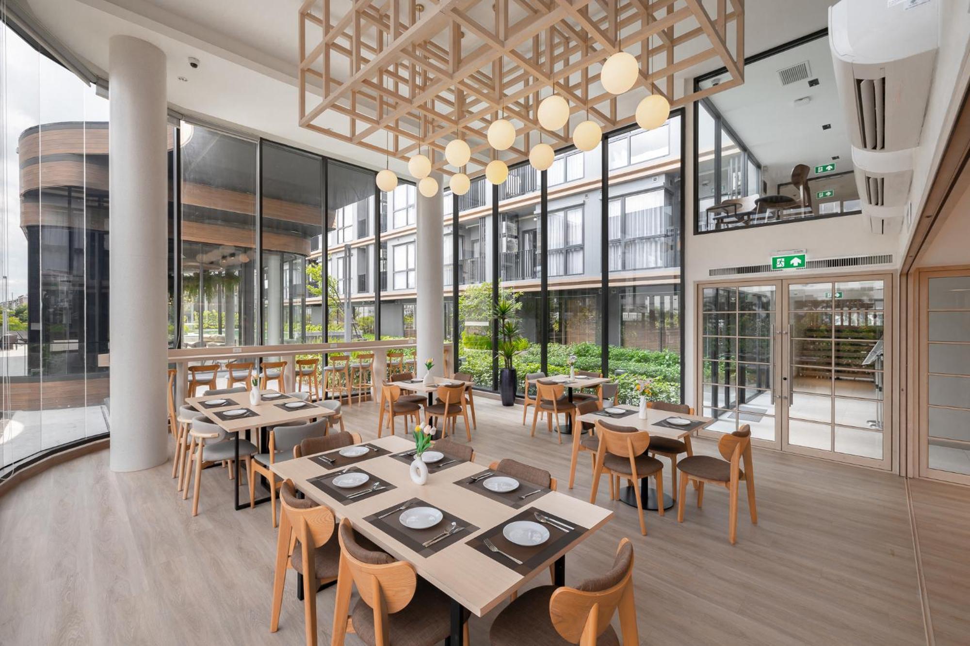 Salaya One Hotel & Service Apartment Eksteriør billede
