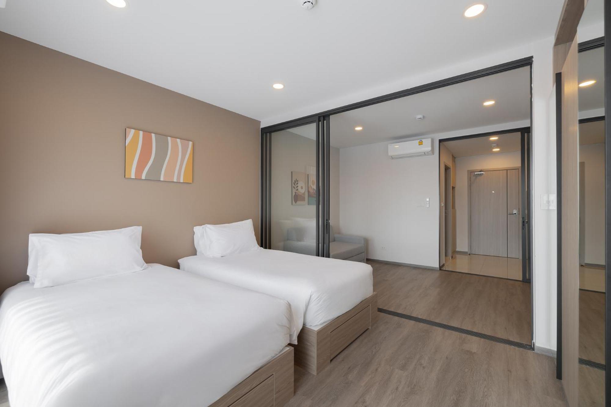 Salaya One Hotel & Service Apartment Eksteriør billede