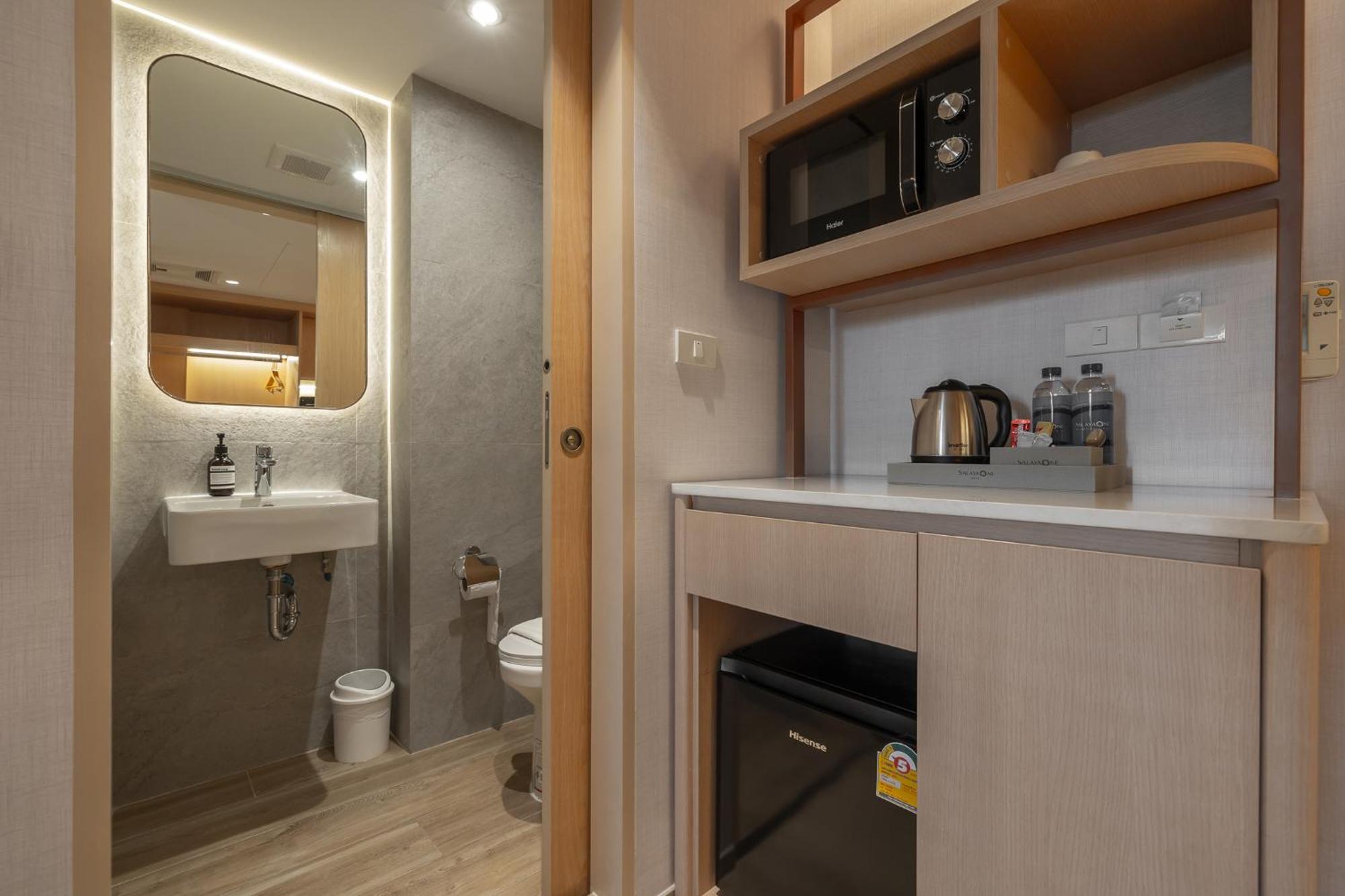 Salaya One Hotel & Service Apartment Eksteriør billede
