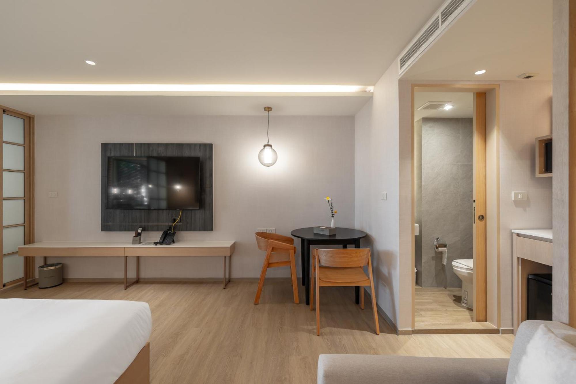 Salaya One Hotel & Service Apartment Eksteriør billede