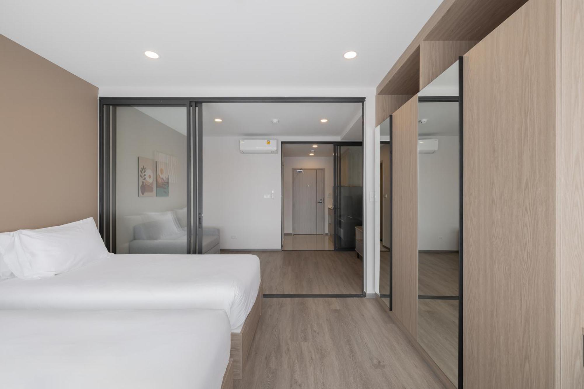 Salaya One Hotel & Service Apartment Eksteriør billede